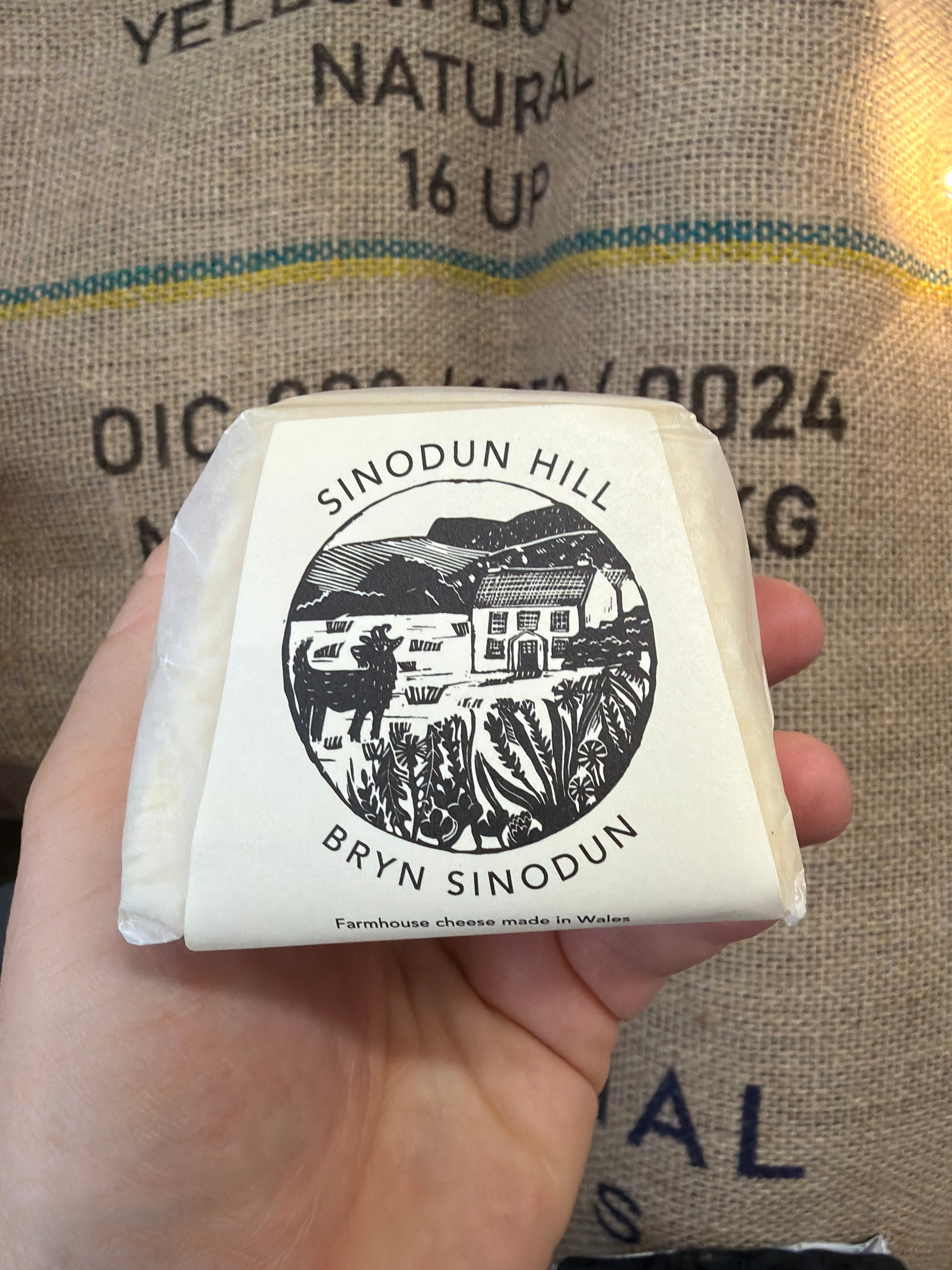 Sinodun Hill Goats Cheese 200g