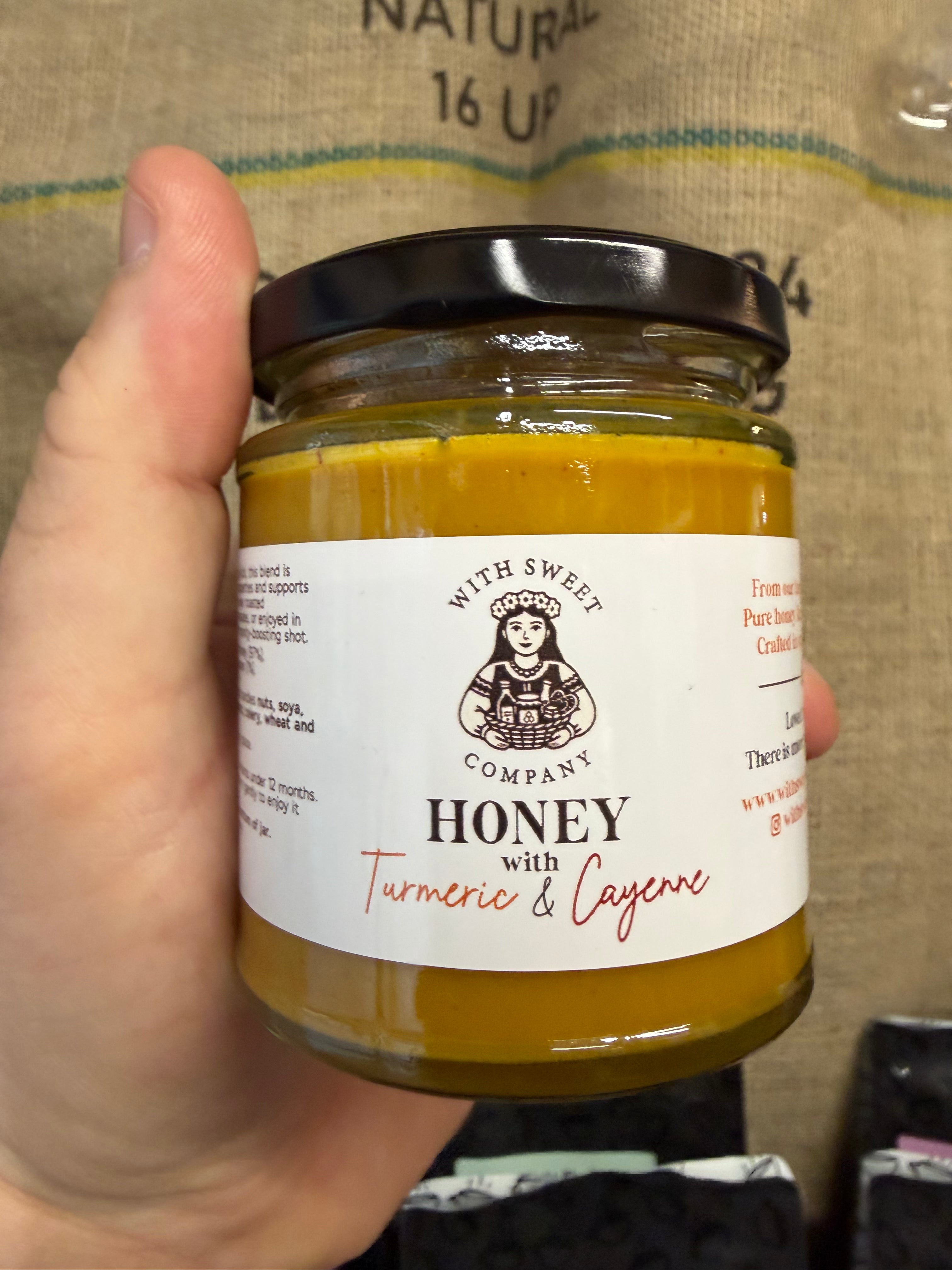 Turmeric & Cayenne Flavoured Honey - With Sweet Co