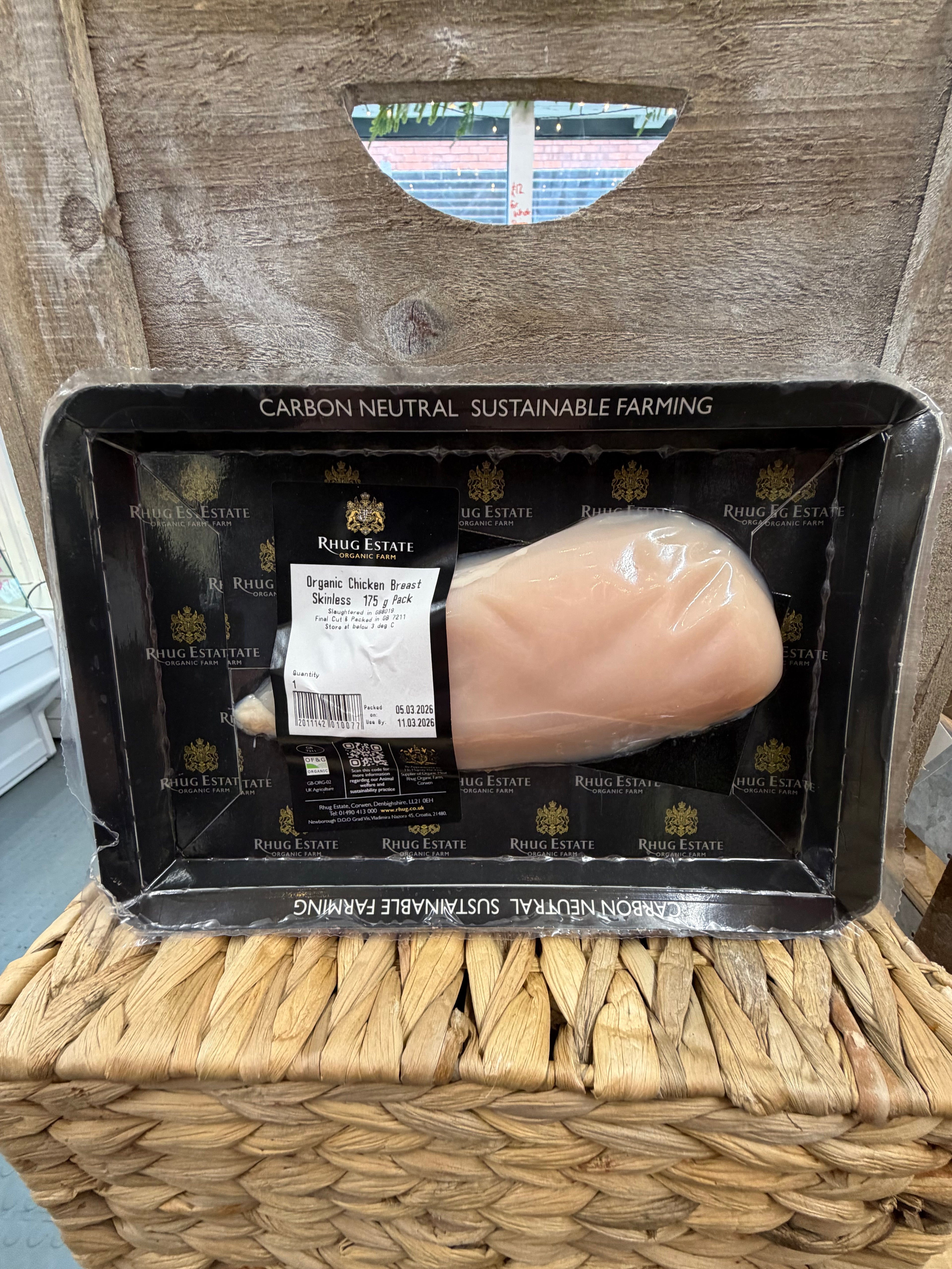 Rhug Estate Organic Chicken Breast Boneless 175g